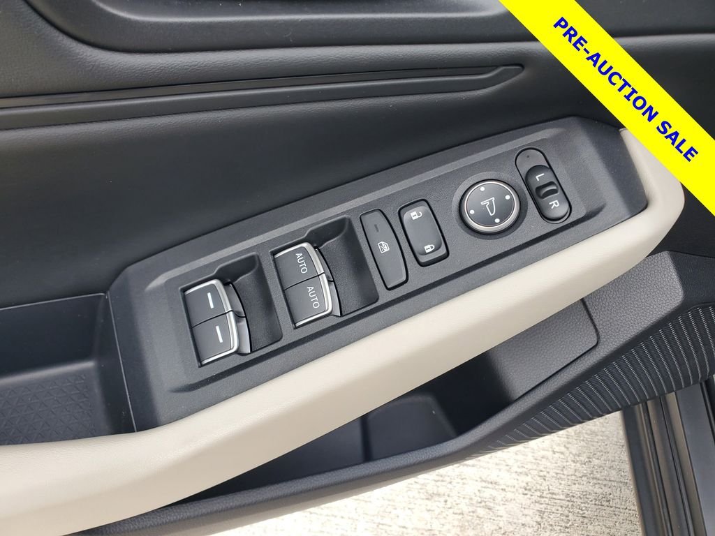 Used 2025 Gray Honda SE image 20
