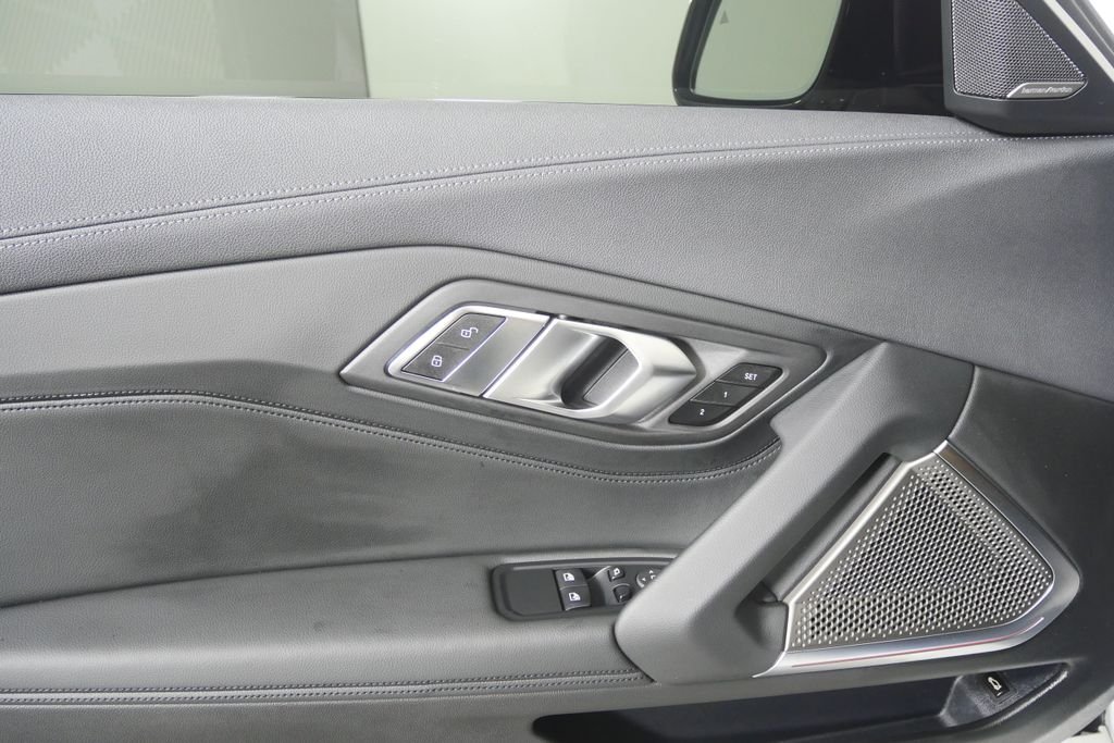 Used 2023 Not Available BMW sDrive30i image 11