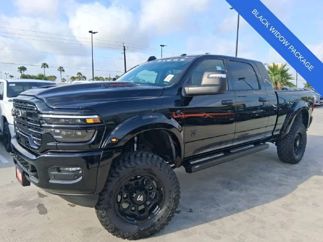 New 2026 Diamond Black Crystal Pearl-Coat Exterior Paint RAM Laramie image 3