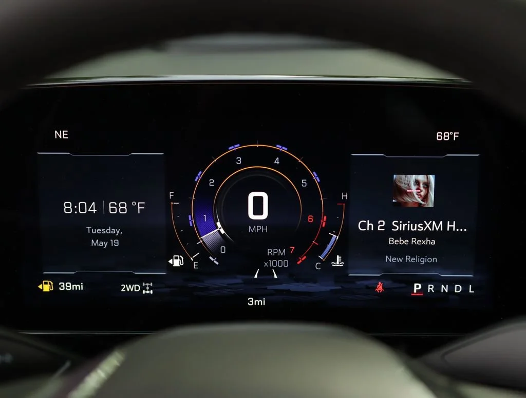 2026 Chevrolet Suburban LT - Photo 12