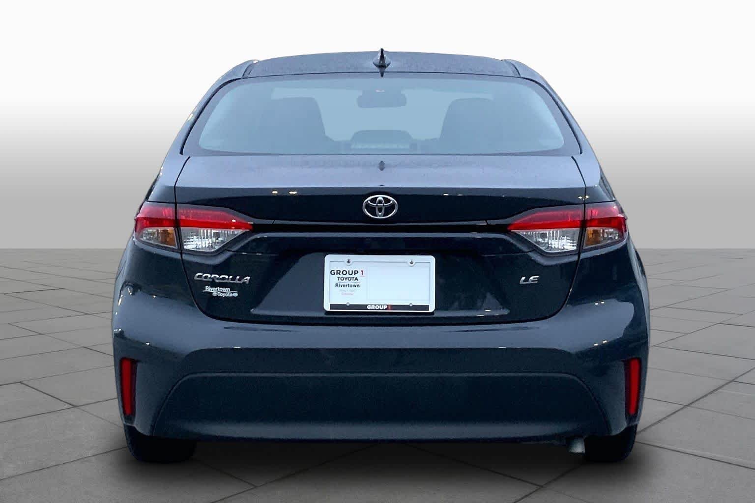 Used 2025 Underground Toyota LE image 5