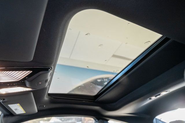 New 2026 Mineral White Metallic BMW 430i xDrive image 16