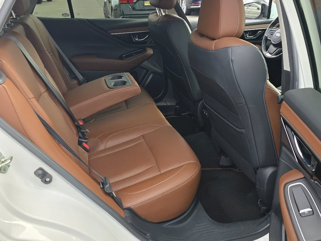 2020 Subaru Outback Touring - Photo 19