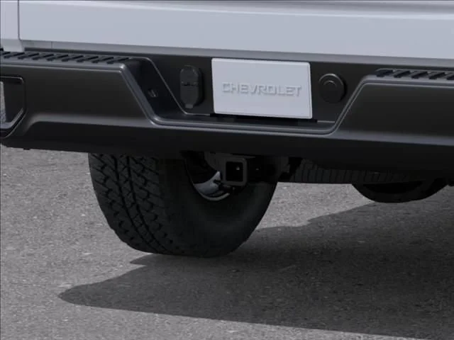 New 2026 Summit White Chevrolet WT image 14
