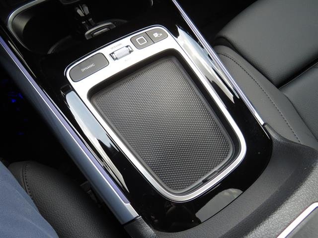 Used 2026 Night Black Mercedes-Benz GLA 250 4MATIC® image 19