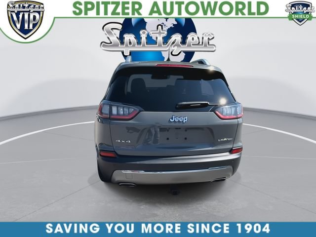 Used 2019  Jeep Limited image 7