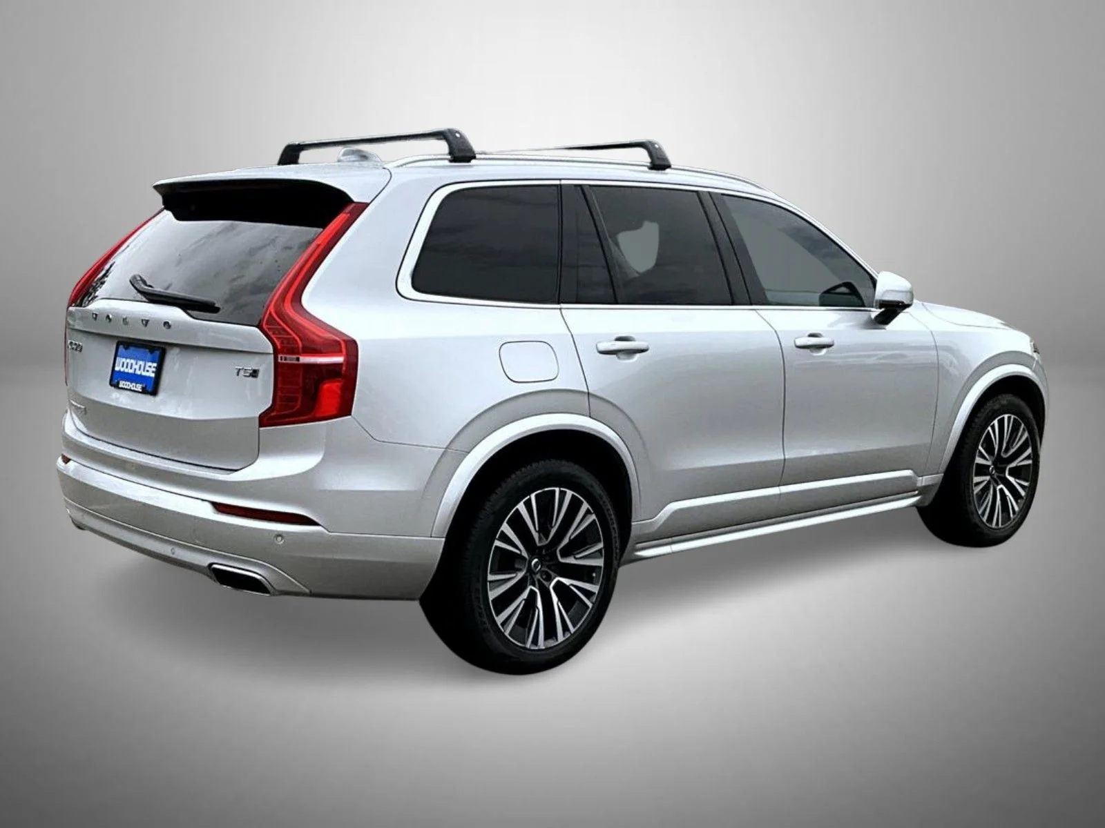 Used 2021 Silver Volvo T5 Momentum image 5