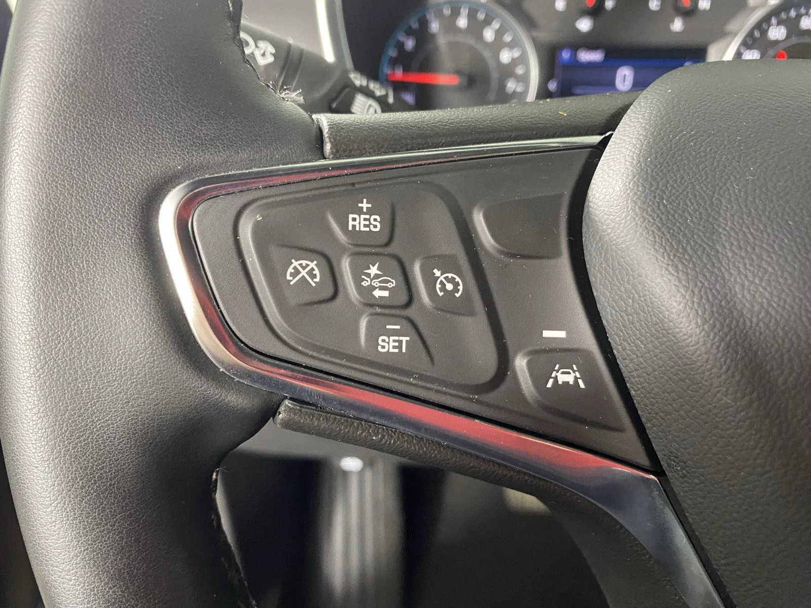 Used 2024 Lakeshore Blue Metallic Chevrolet LT image 15