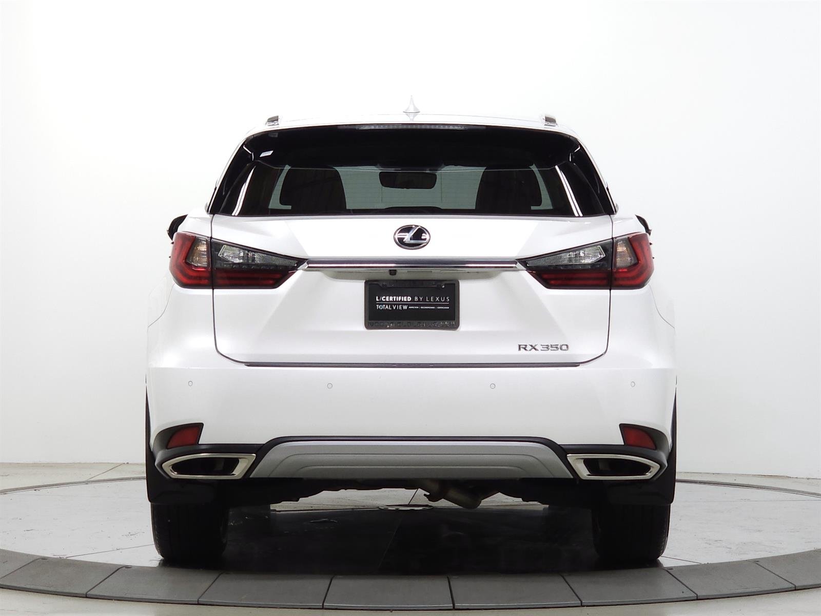 Certified Used 2020 White Lexus  image 6
