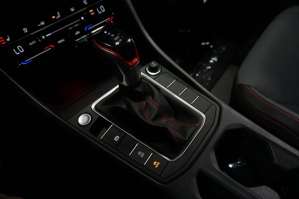 New 2026 Kings Red Metallic Volkswagen 2.0T Autobahn image 16