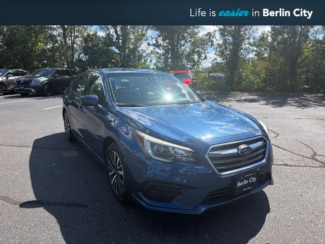 Used 2019 Abyss Blue Pearl Subaru 2.5i image 1
