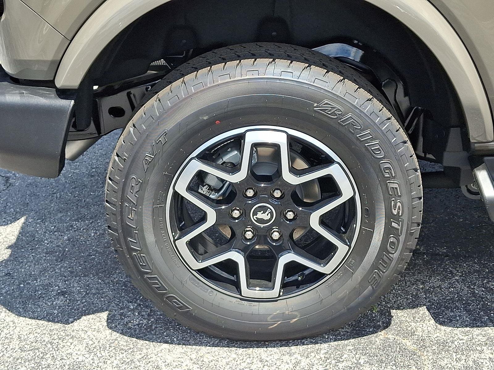 New 2026 Marsh Gray Ford Outer Banks® image 5
