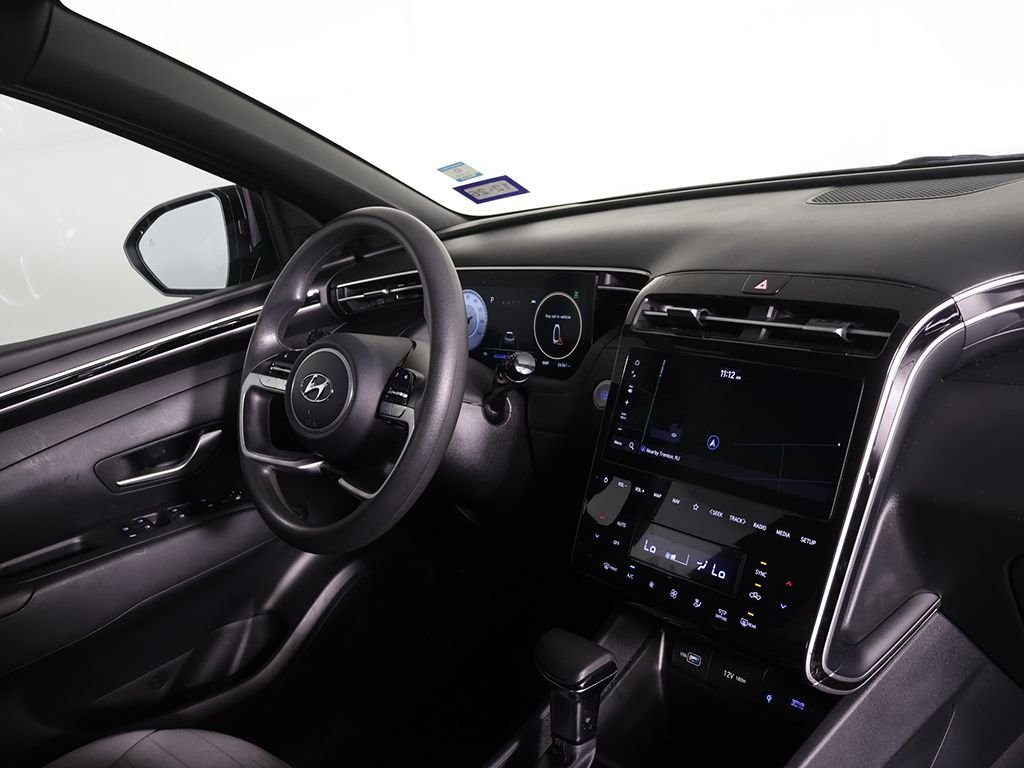Used 2024 Gray Hyundai SEL image 26