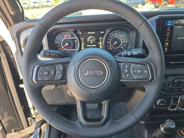 New 2026 Black Clear-Coat Exterior Paint Jeep Sport S image 25