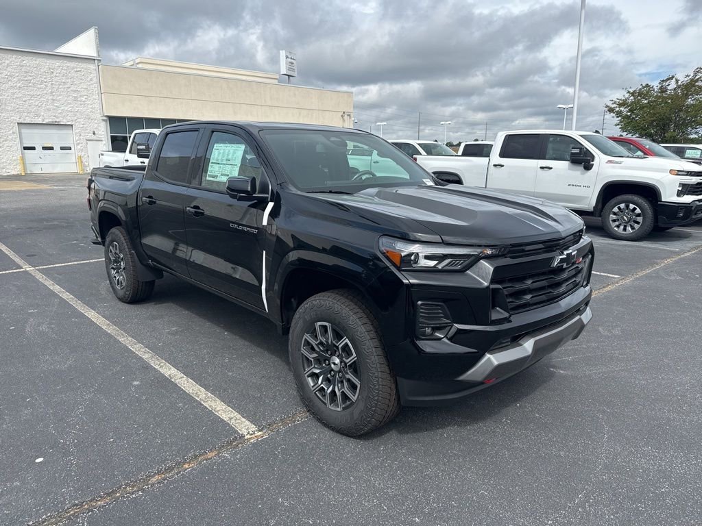 View vehicle photo 2