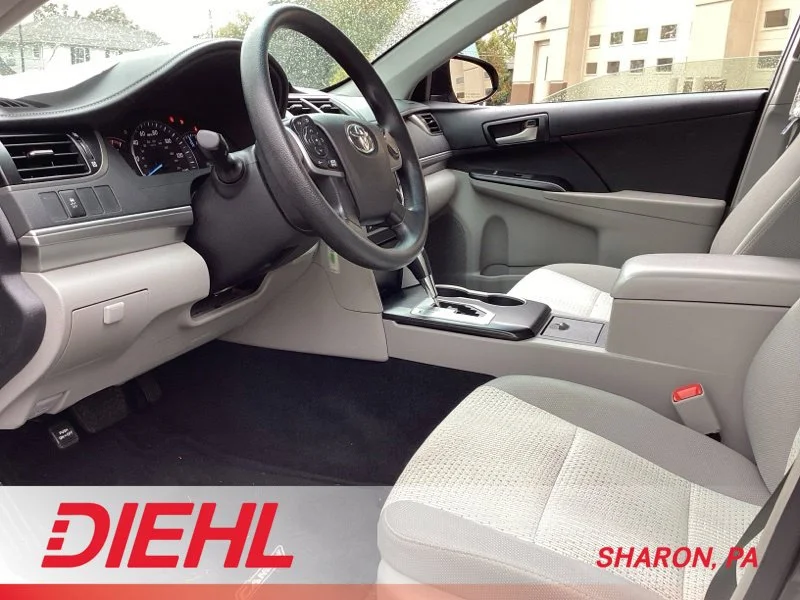 Used 2014 Magnetic Gray Metallic Toyota LE image 10