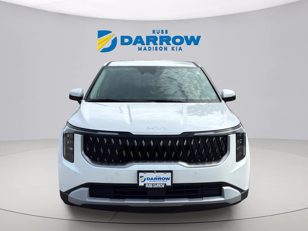 Certified Used 2026 Snow White Pearl Kia LXS image 8