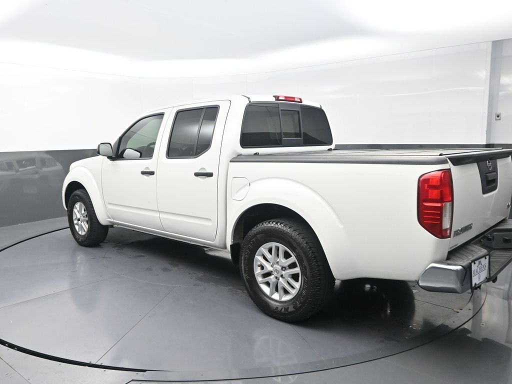 Used 2017 White Nissan SV image 8