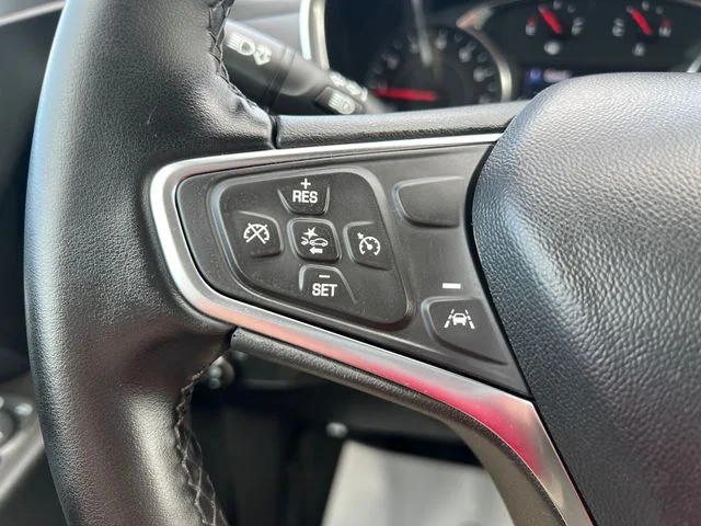 Used 2024 White Chevrolet LT image 20