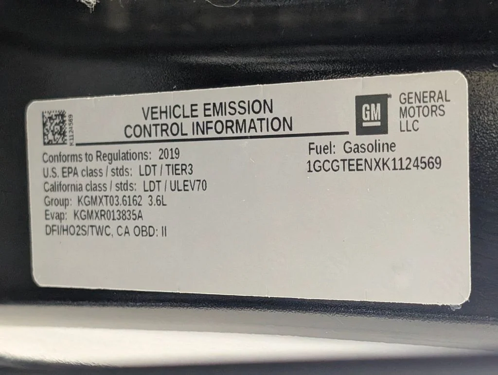 Certified Used 2019 Black Chevrolet ZR2 image 29