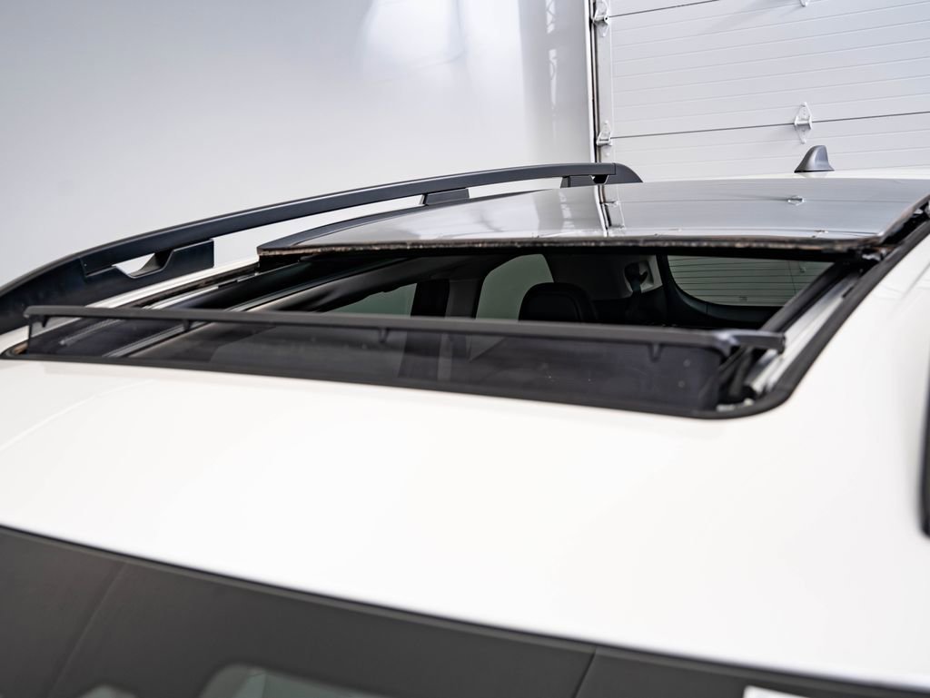 Used 2024 Crystal White Pearl Subaru Onyx Edition image 14