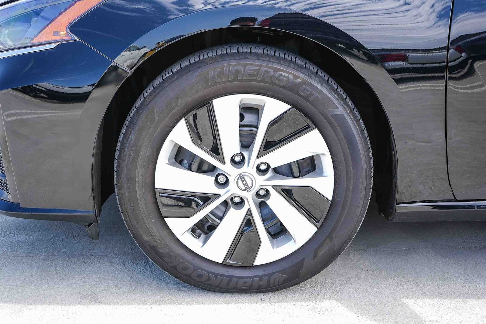 Certified Used 2025 Super Black Nissan S image 11
