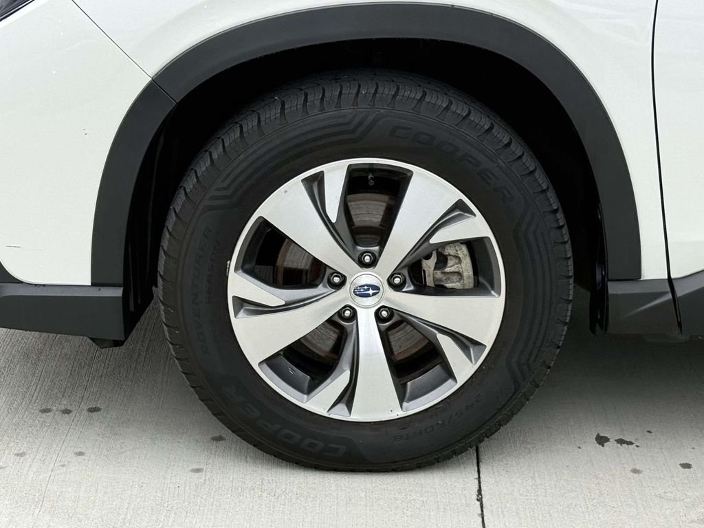 Used 2023 White Subaru Premium image 11
