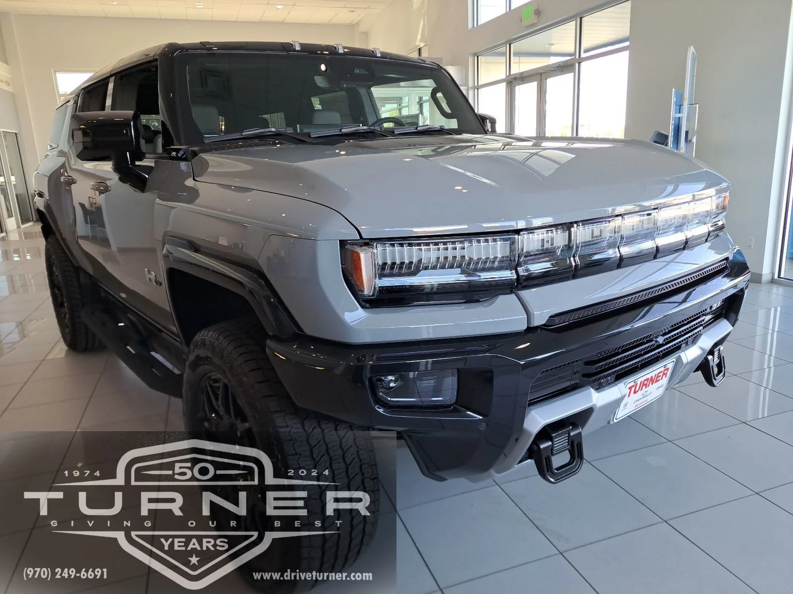 2026 GMC Hummer EV 2X SUV's photo