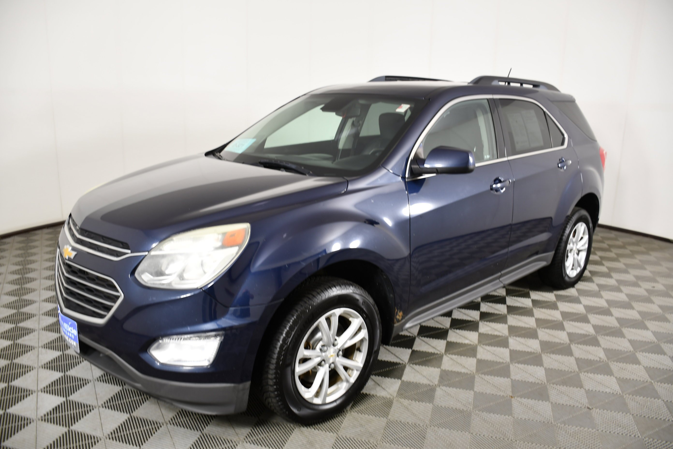 Used 2016 Blue Velvet Metallic Chevrolet LT image 10