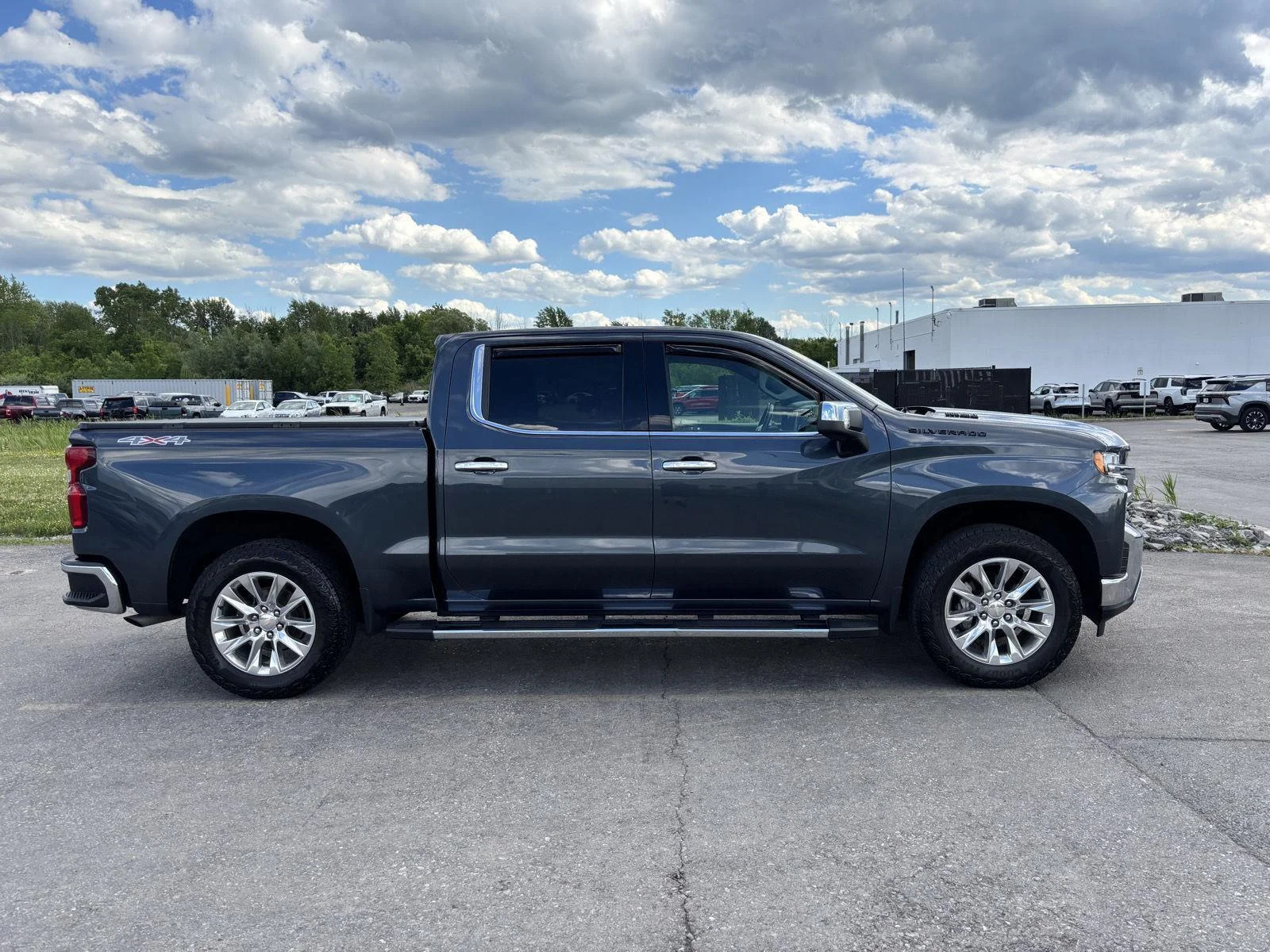 Used 2021 Shadow Gray Metallic Chevrolet LTZ image 8