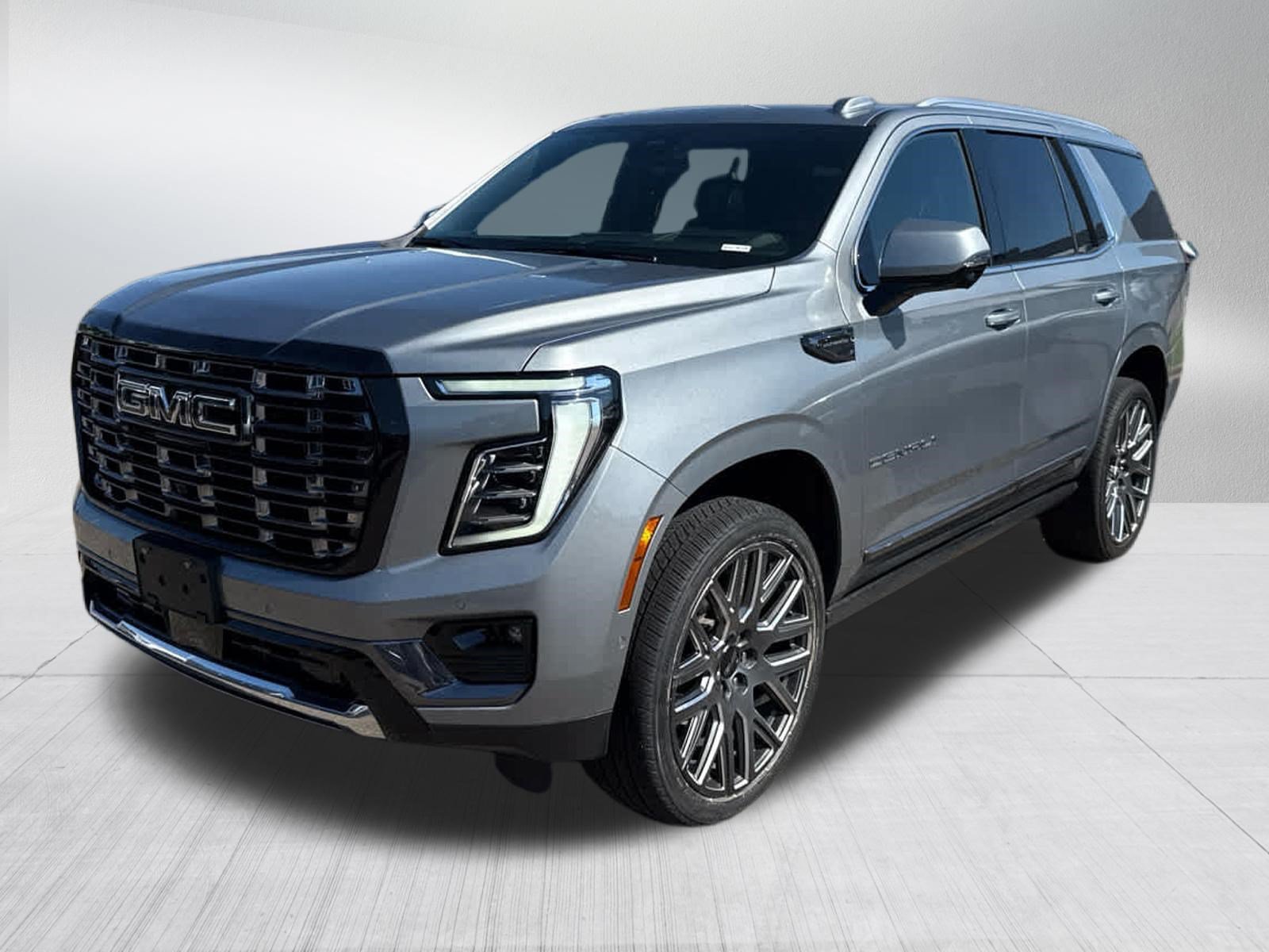 Used 2025 Sterling Metallic GMC Denali Ultimate image 3
