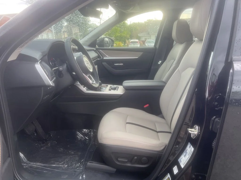 New 2026 Black Mazda 3.3 Turbo Preferred image 12