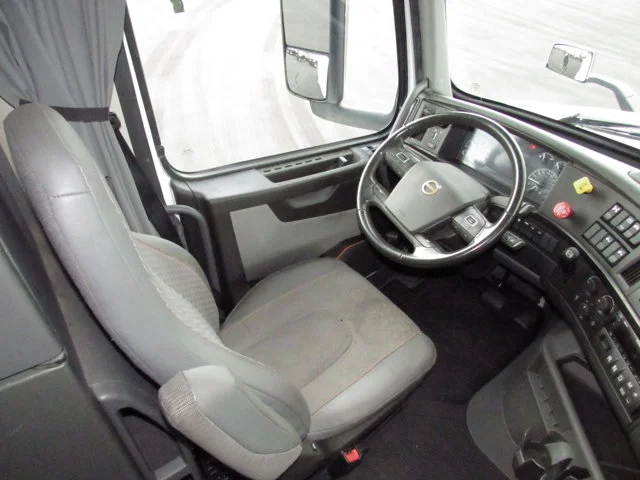 2024 Volvo VN - Photo 10
