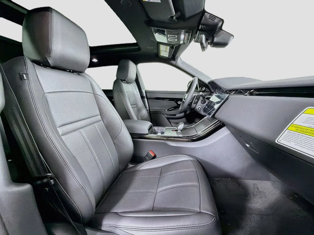 New 2026 Fuji White Land Rover S image 30