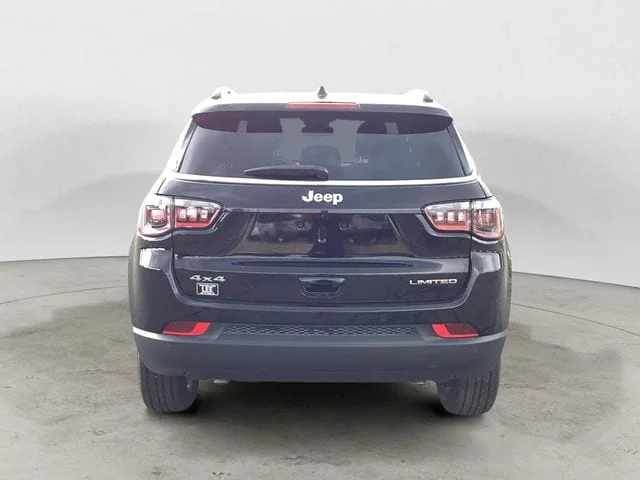 New 2026 Diamond Black Jeep LIMITED 4X4 image 5