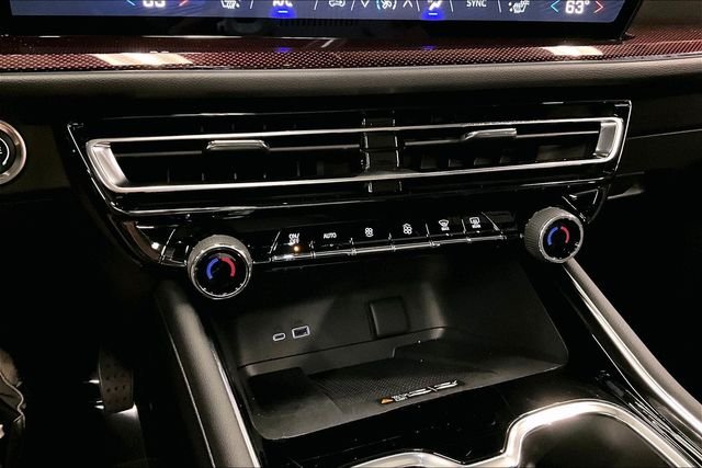 2025 Chevrolet Traverse Z71 - Photo 32