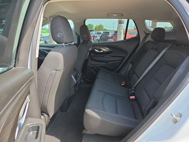 Used 2024 White GMC SLE image 11