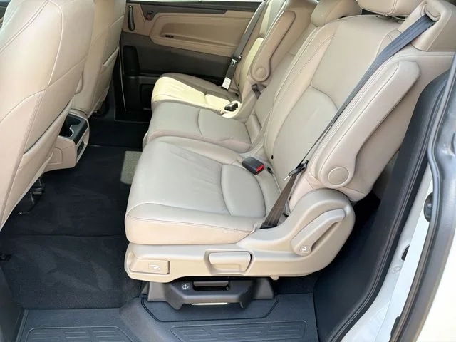 Used 2024  Honda EX-L image 26