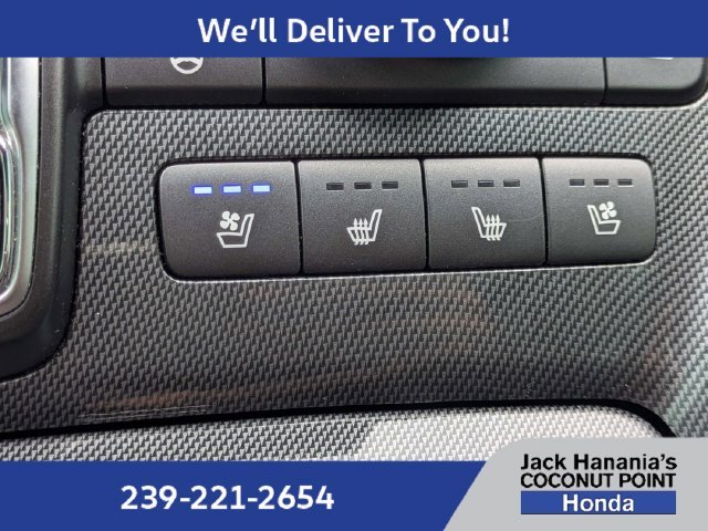 Used 2021 Gray Hyundai Limited image 24