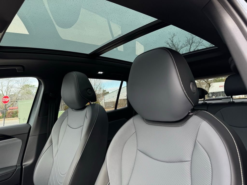 2026 Volkswagen Tiguan SE R-LINE BLACK - Photo 24