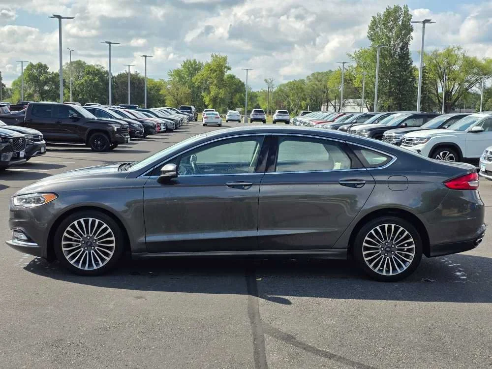 Used 2017 Ford Fusion SE with VIN 3FA6P0T98HR287461 for sale in St. Cloud, Minnesota
