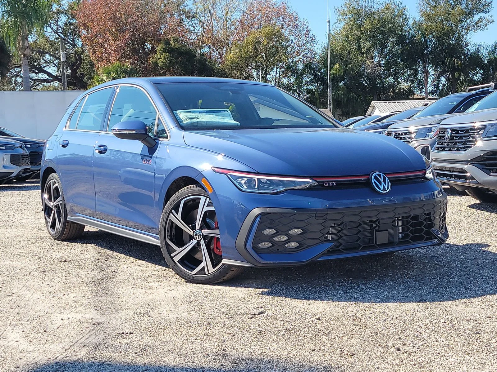 New 2026 Slate Blue Metallic Volkswagen 2.0T SE image 33
