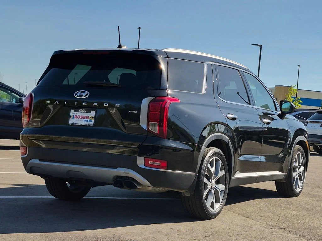 Used 2021 Black Hyundai SEL image 7