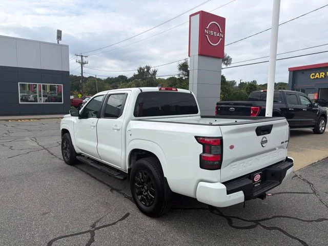 Used 2022 White Nissan SV image 7