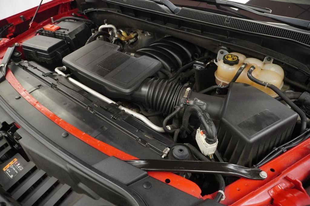 Used 2022 Red Chevrolet LT image 57