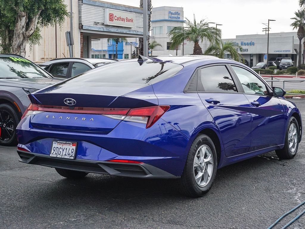 Used 2023 Blue Hyundai SE image 6