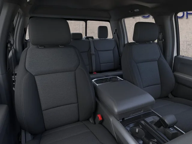 New 2026 Oxford White Ford XLT image 14