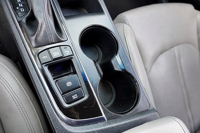 Used 2016 Gray Hyundai Limited image 30