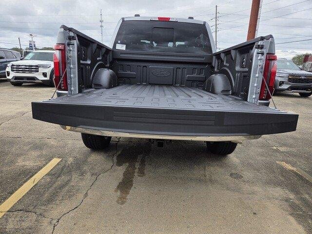 New 2026 Iconic Silver Metallic Ford Lariat® image 31