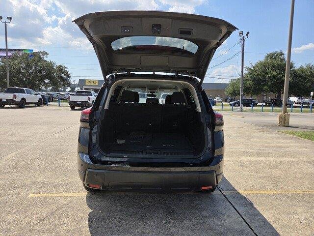 Used 2024 Super Black Nissan SV image 27